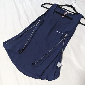 Big Strike Side-Zipper Tank Top with Front Pocket